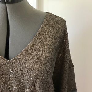 Deletta sequin top